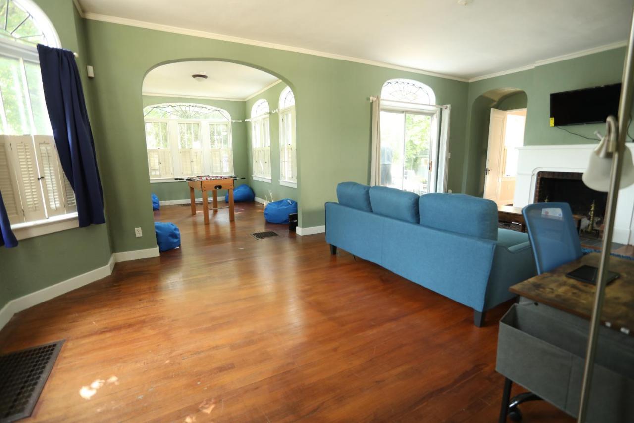 Вилла Blue House, Blocks From Ross-Aide, Mackey, Samara House, Birck Golf Complex Уэст-Лафейетт Экстерьер фото